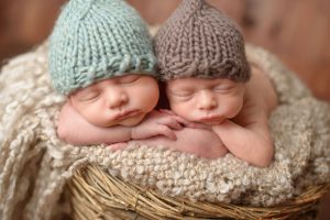 Twins born from IVF split cycle fertility treatment